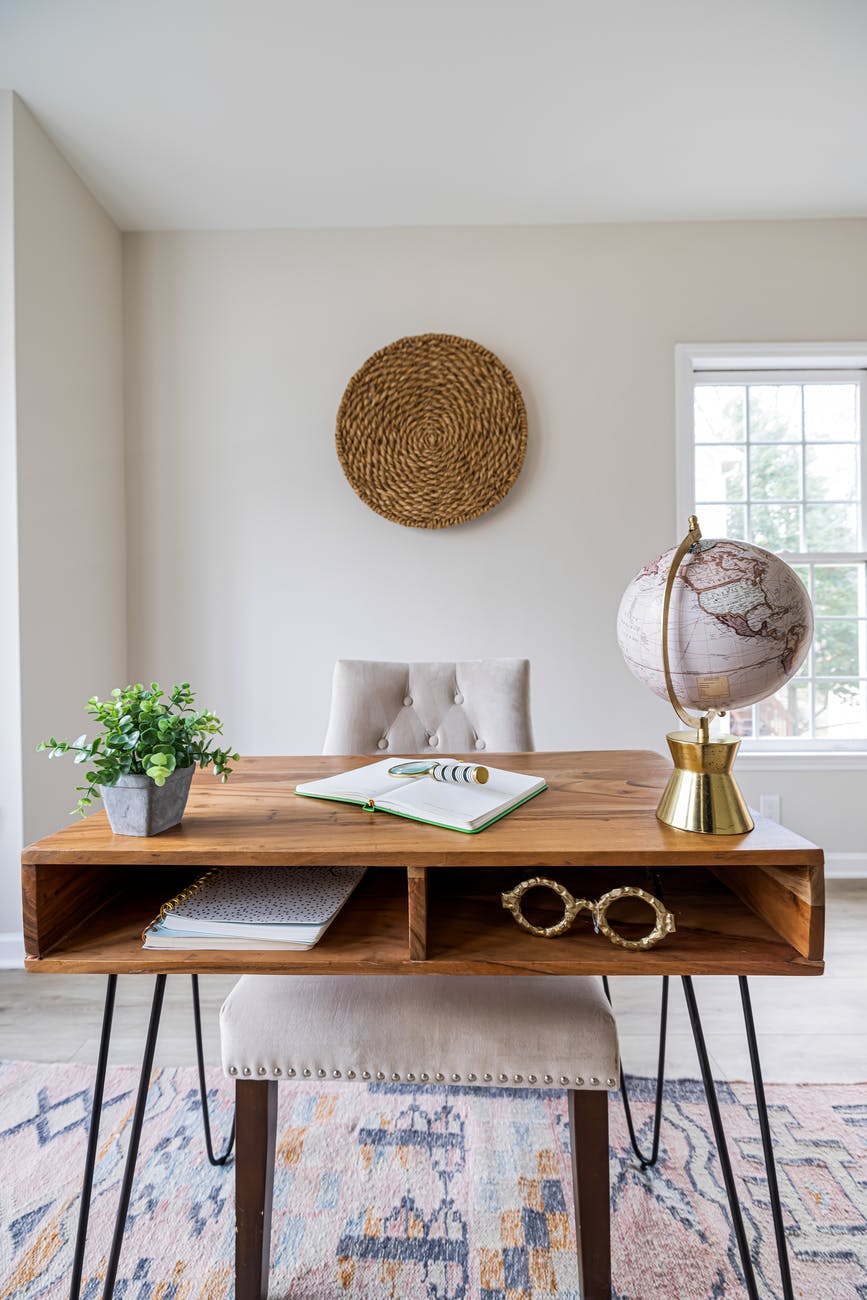 office design with wooden desk and light colors