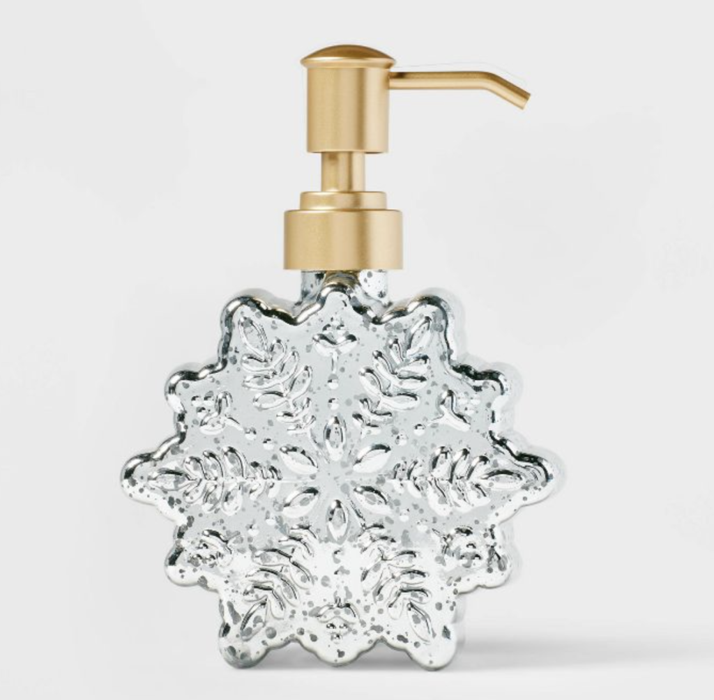 13 CHRISTMAS BATHROOM ACCESSORIES THAT YOU’LL LOVE