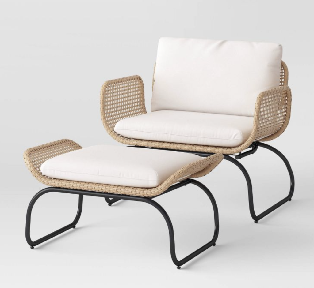 black and white patio decor