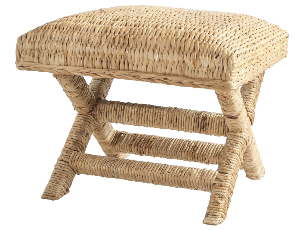 cape cod living room furniture