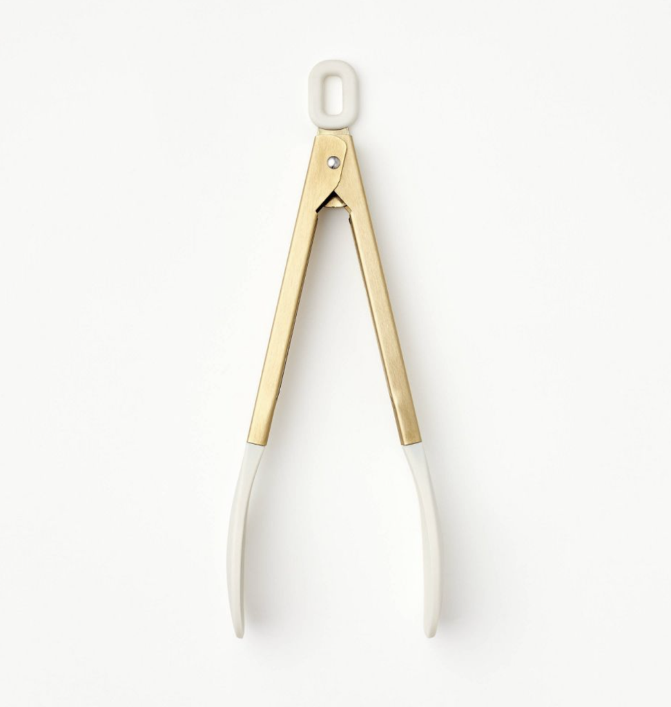 minimalist kitchen essentials