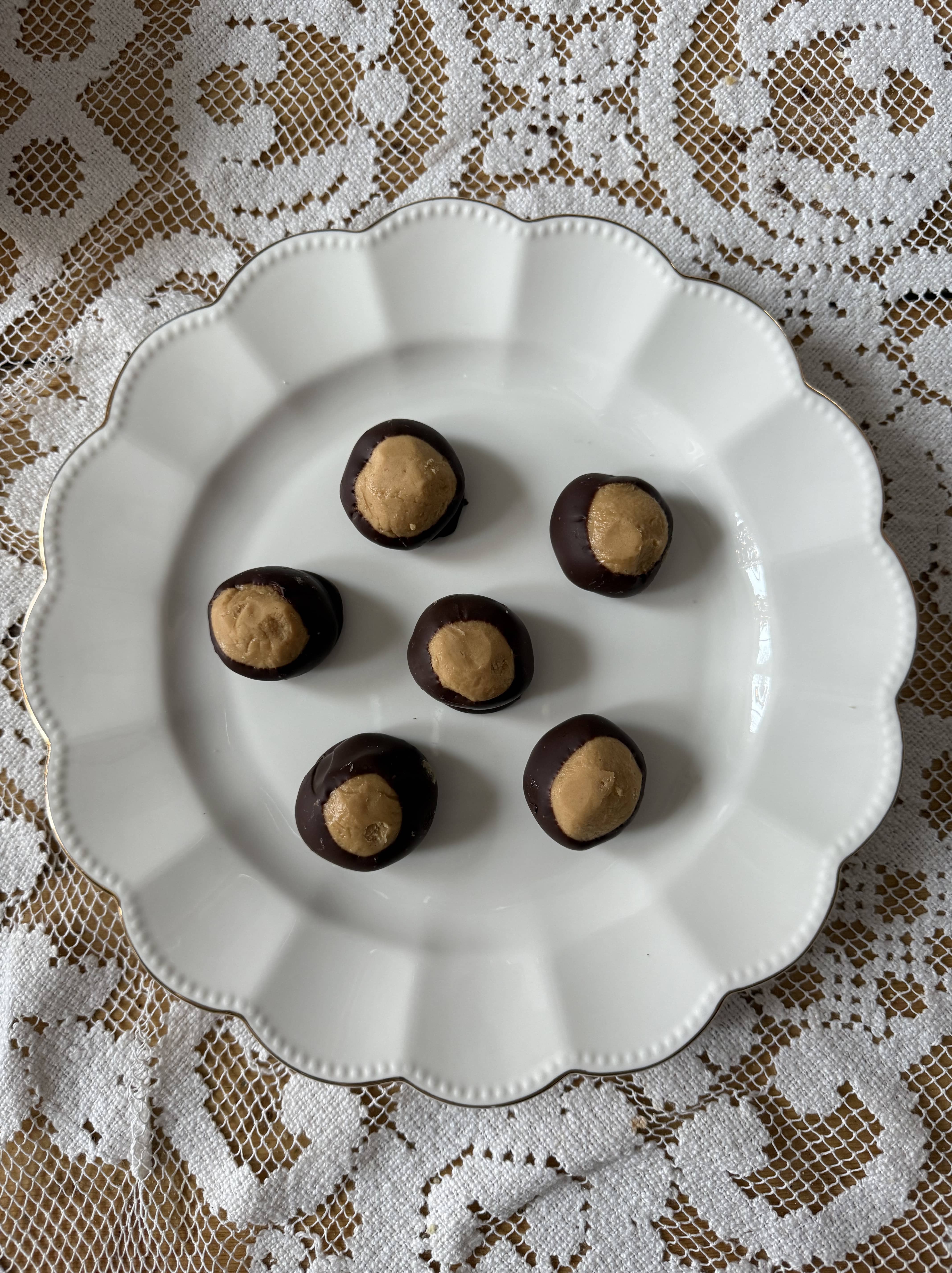 peanut butter balls for Christmas cookie boxes