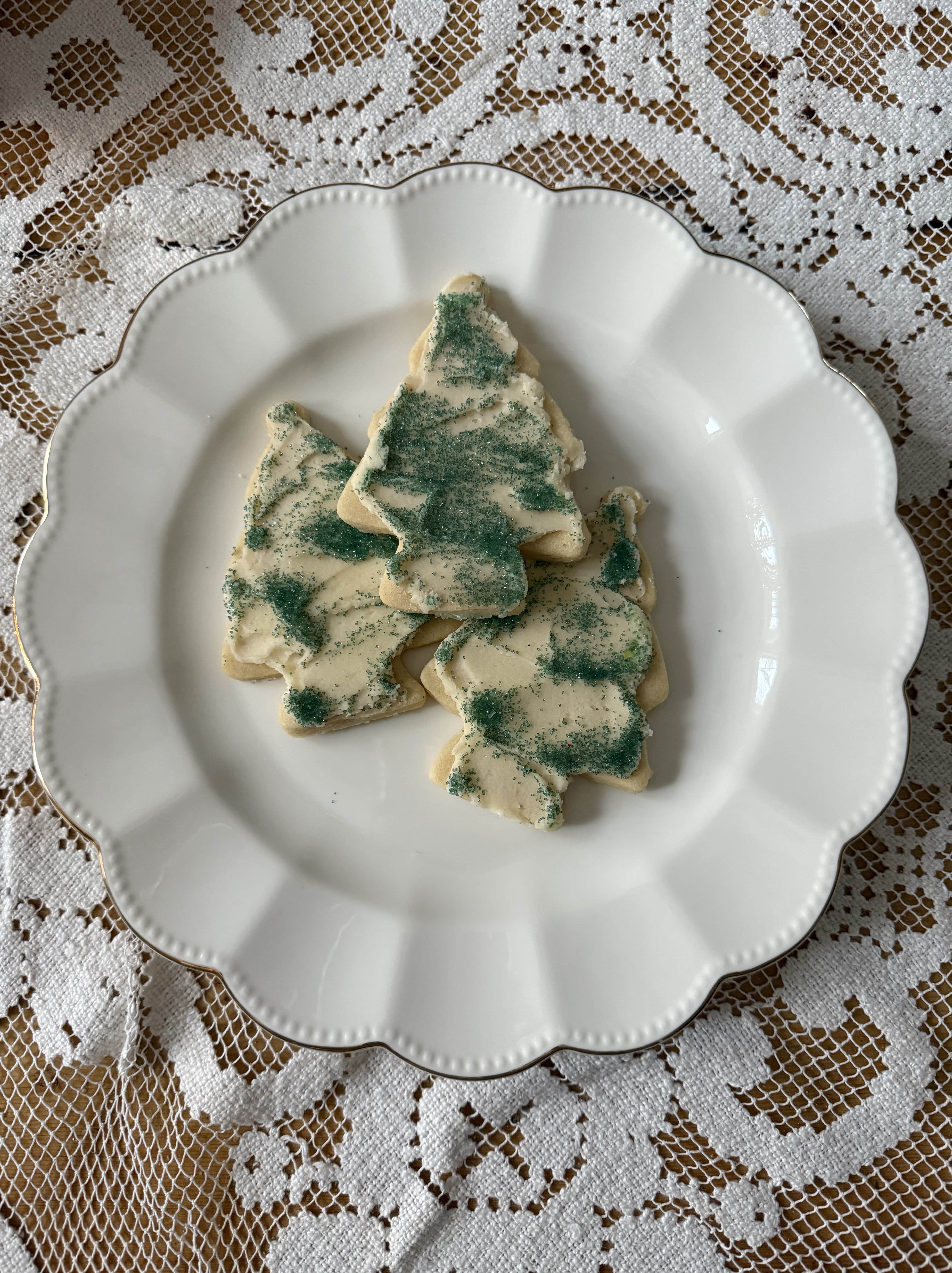 sugar cookies with butter cream frosting Christmas cookie boxes
